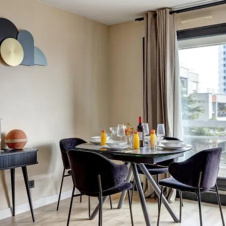 5020 Curial - Chic 19th Apartman Párizs