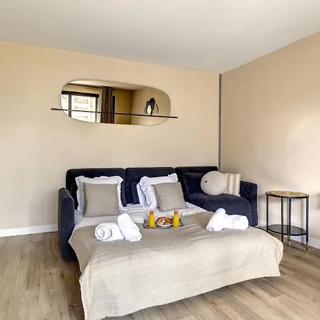 5020 Curial - Chic 19th