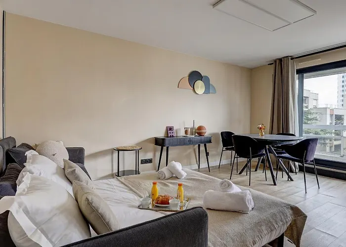 5020 Curial - Chic 19th